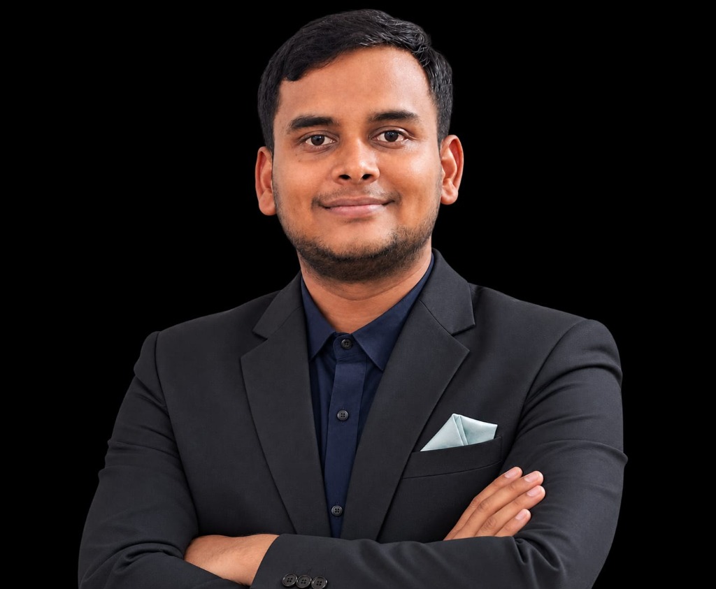 Manish Kumar — Full-Stack Developer & UI/UX Designer